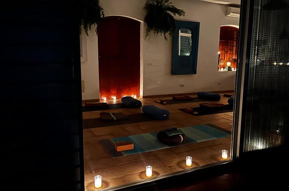 Retiro de Yoga Nidra. Salón de práctica