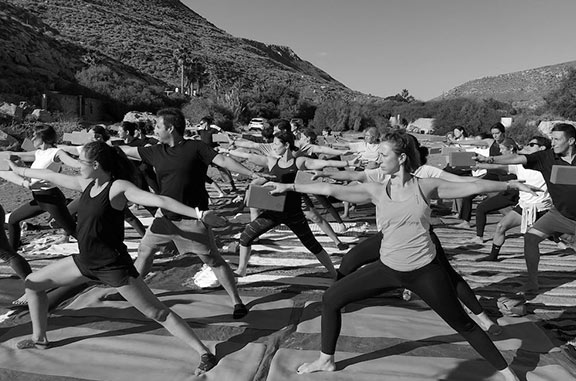 Yoga para empresas en Almeria Team building Yoga para empresas en Almeria Team building